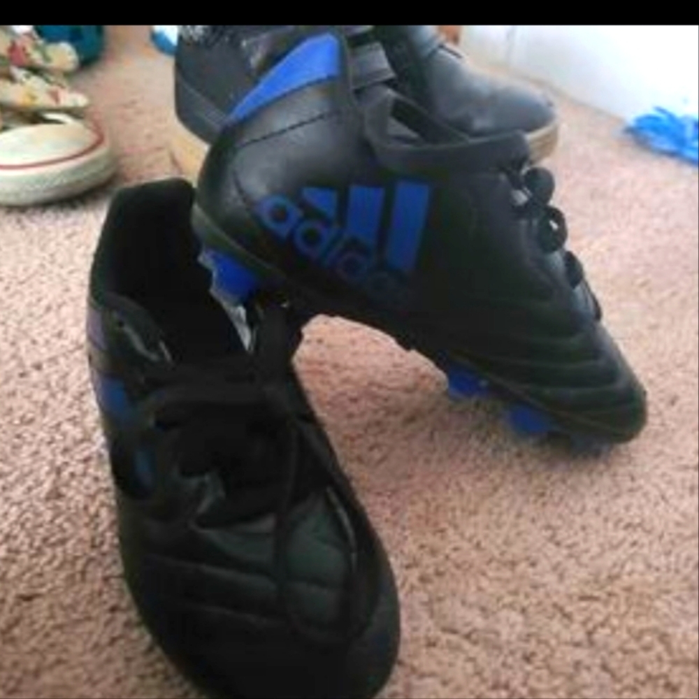 Adidas soccer shoes